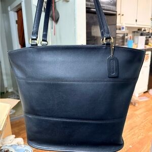 Coach New York vtg. ‘98 Black Glove Tan Tribeca